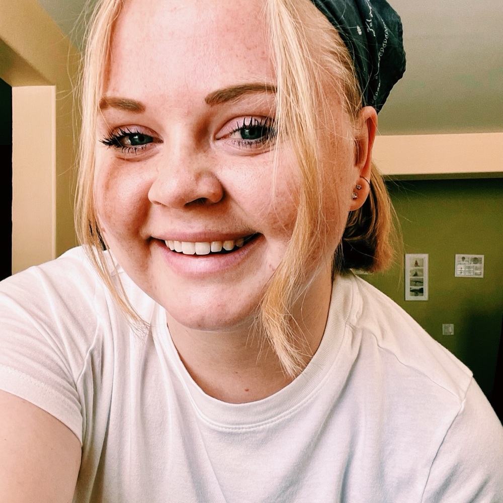 Meet your Posher, Lindesay